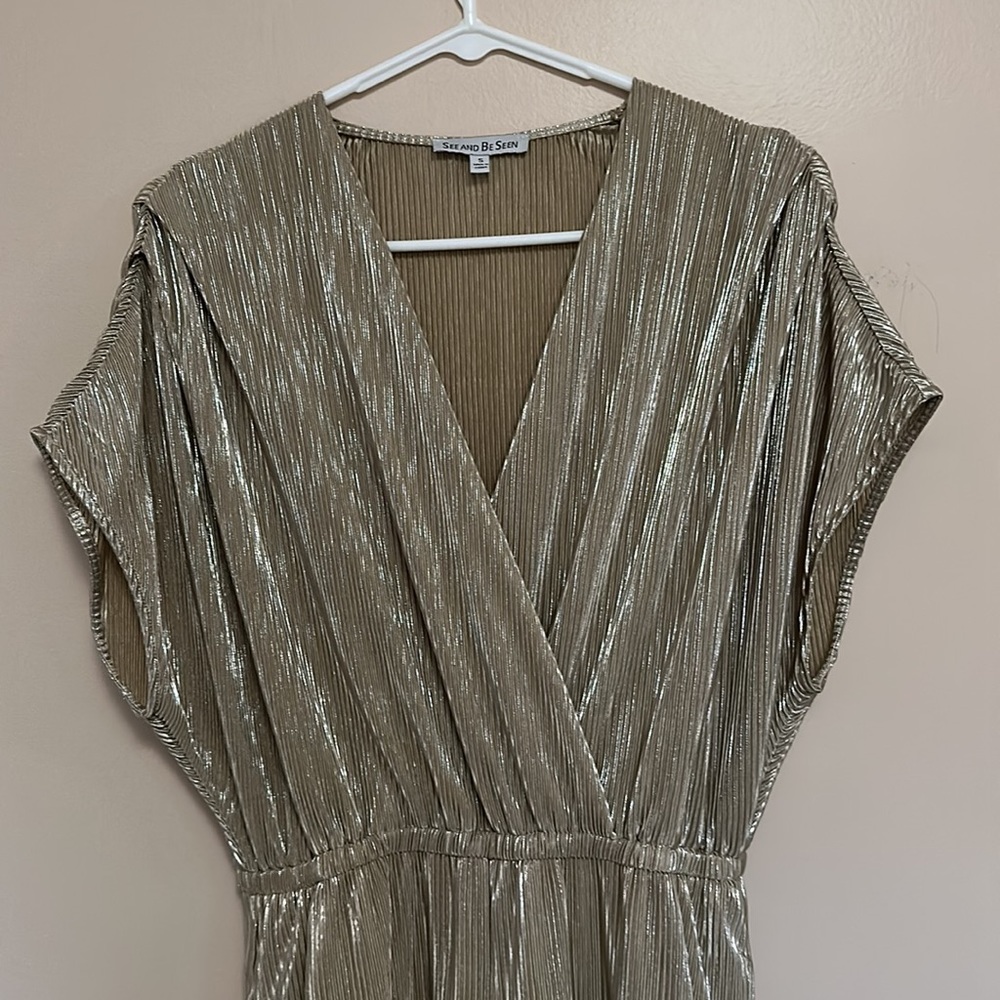 Metallic Champagne Wide-Leg Jumpsuit - Picture 6 of 7